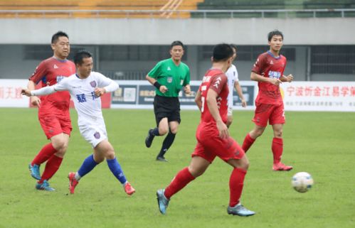 李铁鼓励武磊保持好状态 争取回国足打40强赛进球